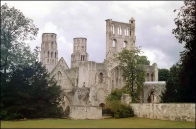 Dans quel département verrez-vous les ruines de Jumièges ?