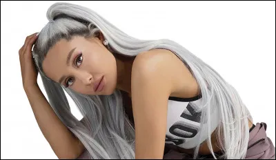 Quel est le nom complet d'Ariana ?