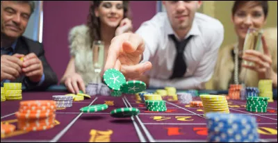 Combien de dés faut-il pour disputer une partie de craps ?