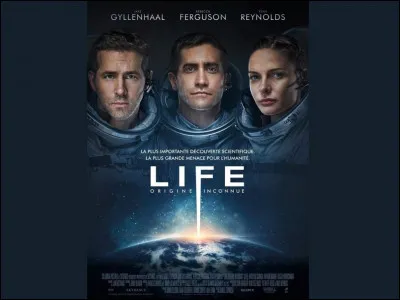 Que découvrent des astronautes dans "Life Origine Inconnue" sur une météorite ?