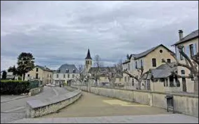 Notre première balade du week-end commence dans le Béarn , à Asson. Nous sommes dans le département néo-aquitain...