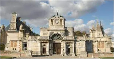 Je vous propose de commencer notre nouvelle balade dans le Centre-Val-de-Loire, au château d'Anet. Ville de la Communauté d'agglomération du Pays de Dreux, elle se situe dans le département ...