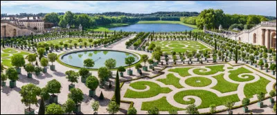 Quel est ce monument, qui est le monument du roi Louis XIV ?