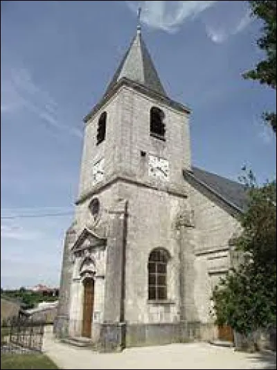 Je vous propose de commencer notre balade au pied de l'église de la Nativité-de-la-Bienheureuse-Vierge-Marie, à Chalaines. Village du Grand-Est, dans la Communauté de communes Commercy-Void-Vaucouleurs, il se situe dans le département ...