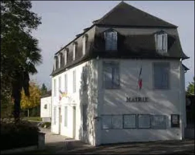 Nous commençons notre balade dans le Béarn, à Aubertin. Nous sommes dans le département ...