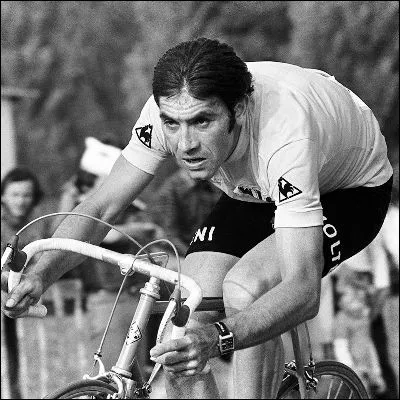 Quelle course cycliste a été remportée cinq fois par Eddy Merckx et Fausto Coppi ?