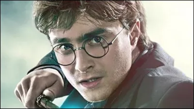 Comment s'appelle le personnage principal dans "Harry Potter" ?