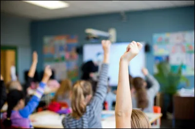 Pour être enseignant, il faut maîtriser les connaissances à transmettre mais aussi ...