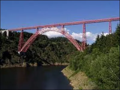 Dans lequel de ces départements se situe le viaduc de Garabit ?