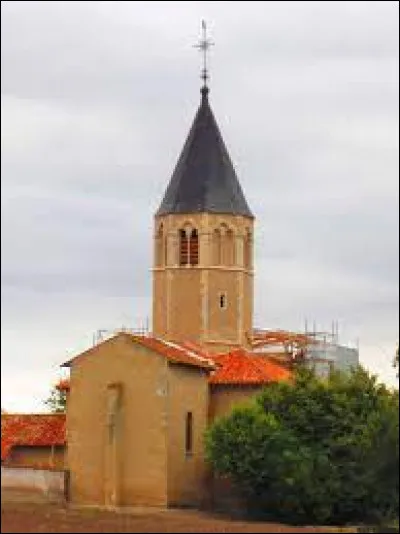 Notre balade commence devant l'église de l'Assomption-de-la-Bienheureuse-Vierge-Marie, à Aube. Village du Grand-Est, il se situe dans le département ...