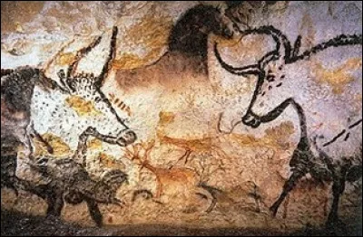 À quelle époque les hommes préhistoriques ont-ils commencé a décorer la grotte de Lascaux ?