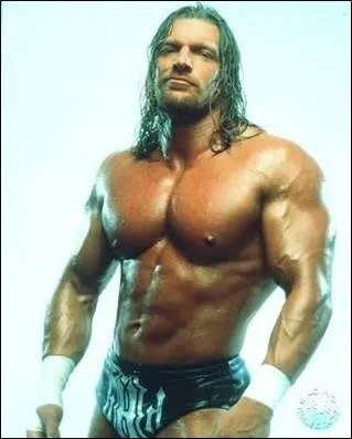 Quel est le surnom de Triple H ?