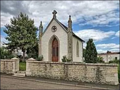 Notre première balade de 2022 commence devant la chapelle gothique d'Andelarrot. Commune franc-comtoise, elle se situe dans le département ...