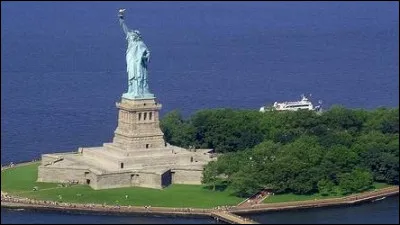 Qui a dit : "La dernière fois que j'ai pénétré une femme, c'était en visitant la statue de la Liberté" ?