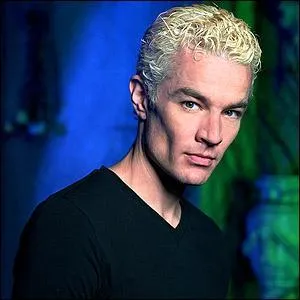 Quel est le nom complet de James Marsters ?