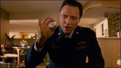 Dans quel film Christopher Walken joue-t-il le capitaine Koons ?