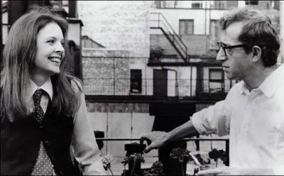 O se rencontrent pour la premire fois Annie Hall et Alvy Singer dans le film Annie Hall ?