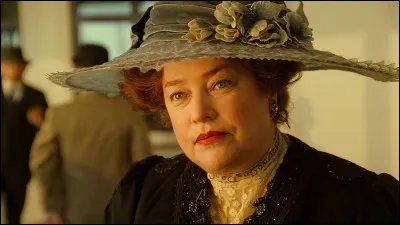 Dans quel film Kathy Bates joue-t-elle Molly Brown	 ?