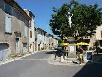 Nous commençons à La Vacquerie-et-Saint-Martin-de-Castries (Hérault), où les habitants sont des ...