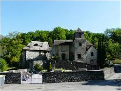 Nous commençons ce quiz à Geu (Hautes-Pyrénées), où les habitants sont des ...