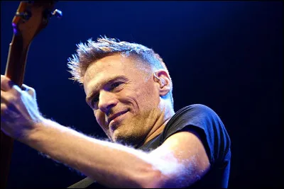 De quel pays sont originaires les parents du chanteur Bryan Adams ? (indice : sa gouvernante s'appelle Elisabeth II).