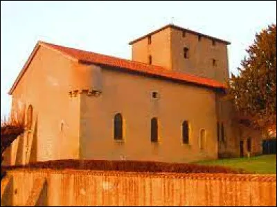 Notre balade de Pâques commence dans le Grand-Est, au pied de l'église de Arry. Village de l'aire d'attraction Messine, il se situe dans le département ...