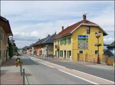 Nous commençons notre balade en Auvergne-Rhône-Alpes, à Albens. Ancienne commune de l'arrondissement de Chambéry, dans le Pays de l'Albanais, elle se situe dans le département ...