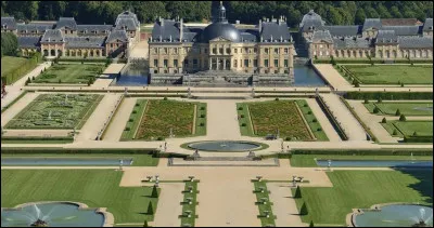 Dans quel département pourrez-vous visiter le château de Vaux le Vicomte ?