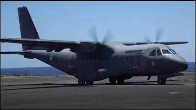 De quel moyen aéronautique dispose la base aérienne 181 actuellement ?