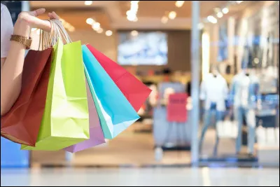 Aimes-tu le shopping, si oui quel magasin préfères-tu ?