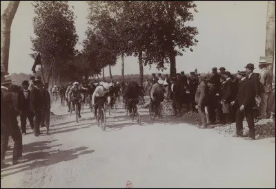 En quelle année est né le Tour de France ?