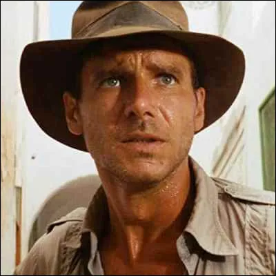 Quel est le titre du premier film de la saga Indiana Jones ?