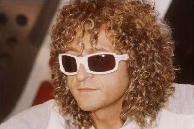 En 1977, à qui Michel Polnareff adresse-t-il sa lettre d'après le titre de sa chanson ?