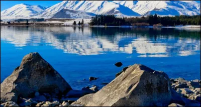 Le beau lac Tekapo se situe :