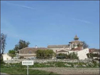 Notre balade commence en Occitanie, à Bouloc-en-Quercy. Commune de l'arrondissement de Castelsarrasin, elle se situe dans le département ...