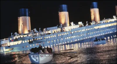 "Titanic" est un film réalisé par James Cameron.