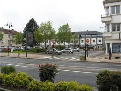 Nous commençons notre balade en Lorraine, à Essey-lès-Nancy. Ville de la métropole du Grand Nancy, elle se situe dans le département ...