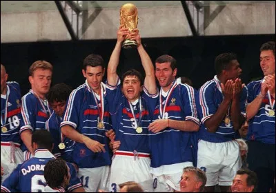 Sport : Lequel de ces joueurs n'est pas champion du monde en 1998 ?