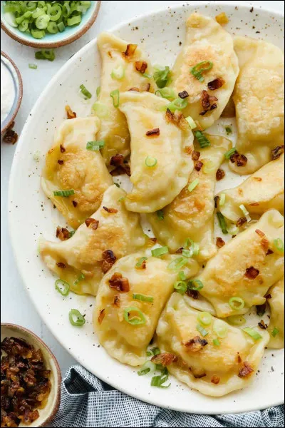 Pour commencer, d'où viennent les pierogi ?