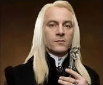 Comment se prénomme le père de Drago Malefoy ?