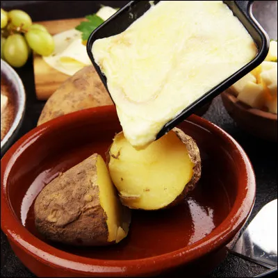 De quel pays est originaire la raclette ?