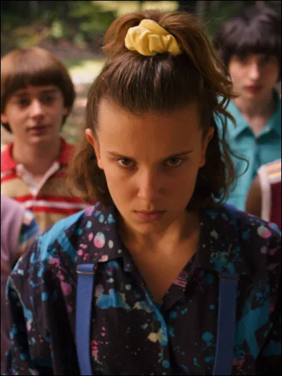 Dans "Stranger Things", Millie Bobby Brown joue...