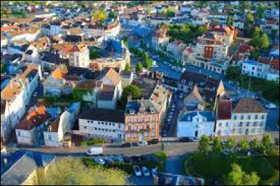 Coulommiers : Dans quel département français se situe cette ville ?