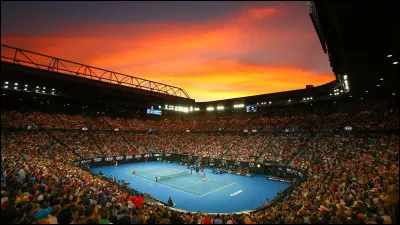 Quel tennisman remporte l'Open d'Australie à Melbourne ?