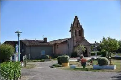 Notre première balade du week-end commence en Occitanie, à Belbèze-en-Lomagne. Village de l'arrondissement de Castelsarrasin, il se situe dans le département ...