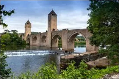 Quel est le gentilé des habitants de Cahors (Lot) ?