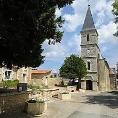 Aujourd'hui, nous démarrons notre balade en Nouvelle-Aquitaine, à Baignoux. Commune de l'aire d'attraction Pictavienne, elle se situe dans le département ...