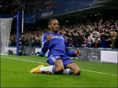 Dans quel club Didier Drogba débute-t-il sa carrière ?