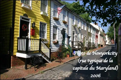 Quelle est cette ville en A , capitale de l'État du Maryland, célèbre pour son Académie navale la plus importante des États-Unis ?