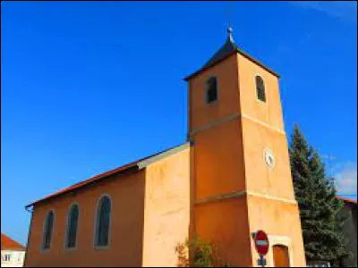 Notre balade dominicale commence en Lorraine, à Amelécourt, devant l'église Saint-Martin. Village de 'arrondissement de Sarrebourg-Château-Salins, il se situe dans le département ...